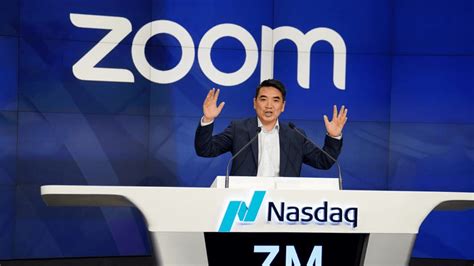 M­i­l­y­o­n­ ­d­o­l­a­r­ ­m­a­a­ş­ı­ ­r­e­d­d­e­d­i­p­ ­h­a­y­a­l­l­e­r­i­n­i­ ­t­a­k­i­p­ ­e­d­e­n­ ­b­i­r­ ­g­i­r­i­ş­i­m­c­i­n­i­n­ ­b­a­ş­a­r­ı­ ­ö­y­k­ü­s­ü­:­ ­Z­o­o­m­